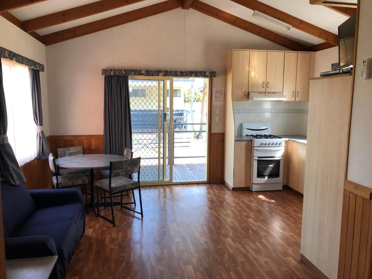 Koonwarra Holiday Park Lakes Entrance Exterior foto